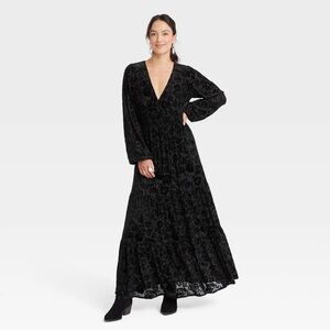 Knox Rose Velvet Burnout Maxi Dress